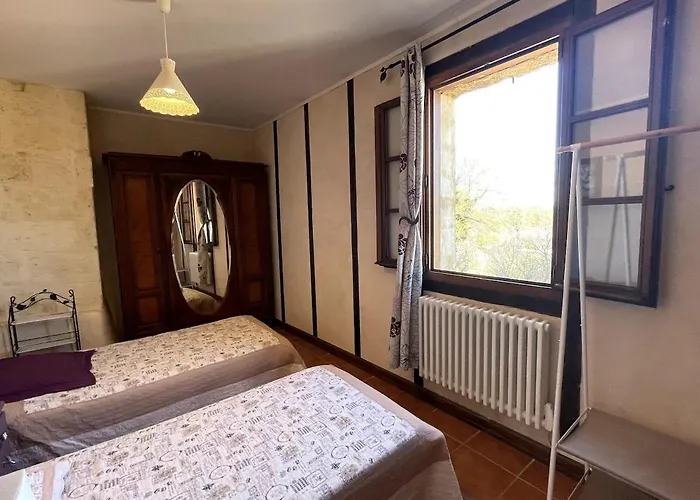 בית נופש Dans Un Domaine Viticole, Entre Montpellier Et Sete, Proche De La Saussan