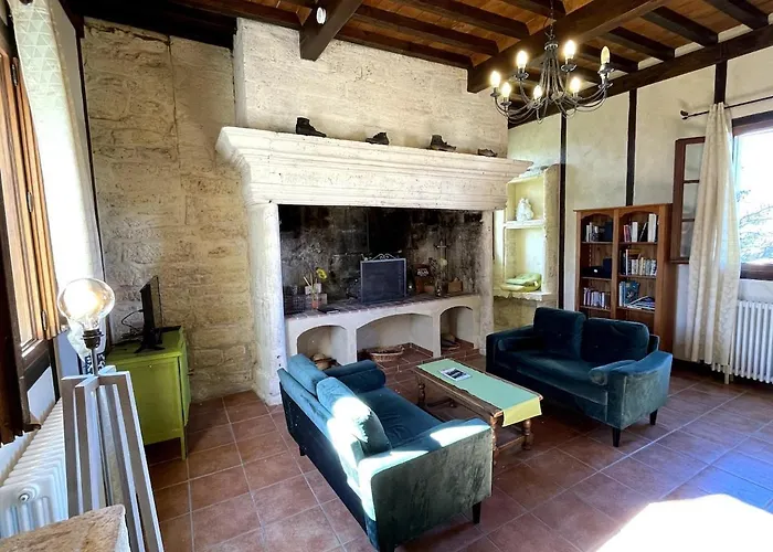 Dans Un Domaine Viticole, Entre Montpellier Et Sete, Proche De La בית נופש Saussan